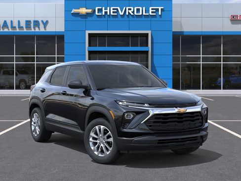 New 2026 Chevrolet TrailBlazer LS w/ LS Convenience Package FWD image 8