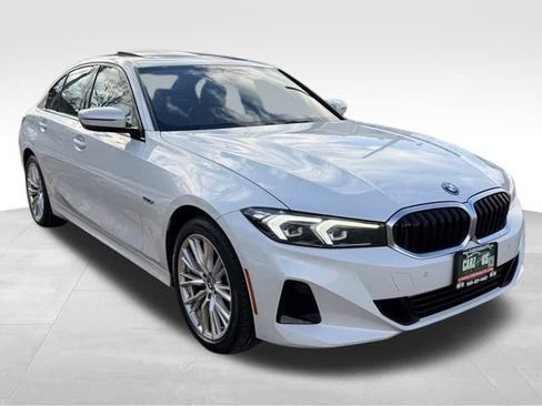 Used 2023 BMW 330e xDrive 330e xDrive w/ Driving Assistance Package image 3