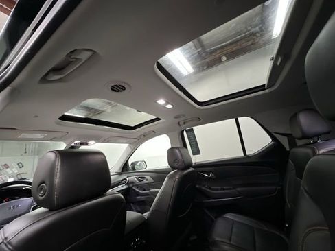 Certified 2021 Chevrolet Traverse RS image 19