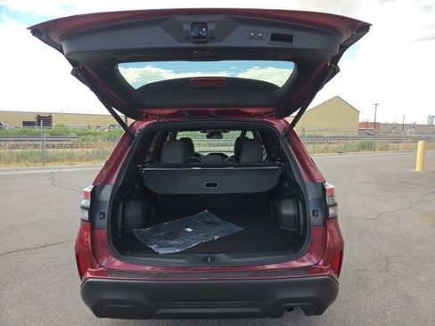 Used 2026 Subaru Forester Premium AWD/4WD image 16