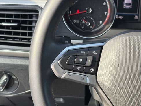Used 2021 Volkswagen Atlas Cross Sport SE w/ Panoramic Sunroof Package AWD/4WD image 25