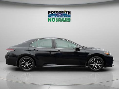 Used 2023 Toyota Camry SE w/ Audio Upgrade Package FWD image 6