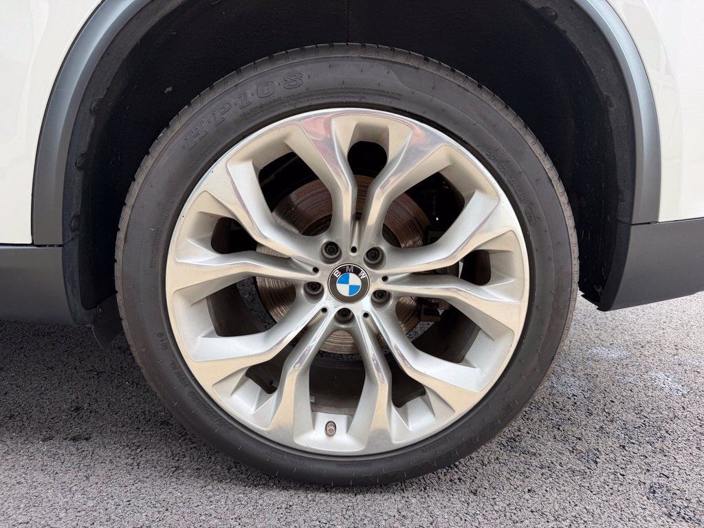 Used 2016 BMW X5 xDrive50i AWD/4WD image 19