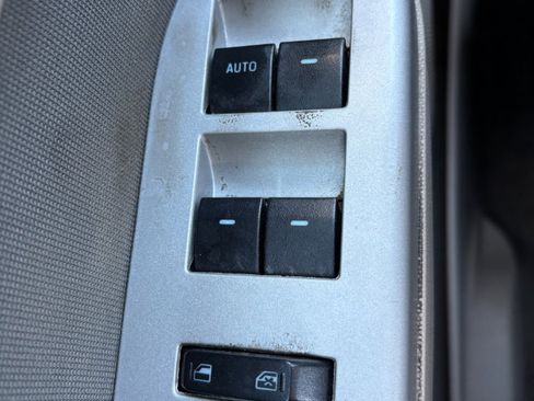 Used 2010 Mercury Mariner 2WD image 15