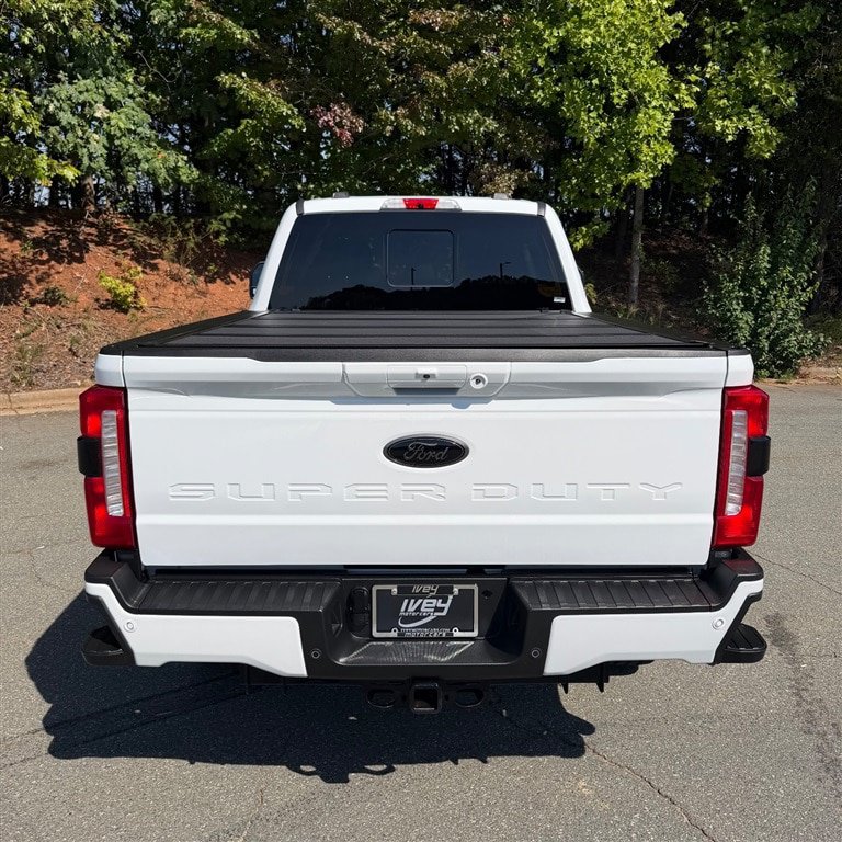 Used 2024 Ford F250 Lariat w/ Black Appearance Package AWD/4WD image 6