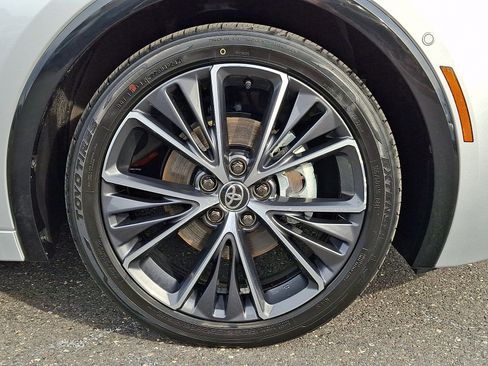 Used 2025 Toyota Prius Limited w/ Limited Premium Package image 8