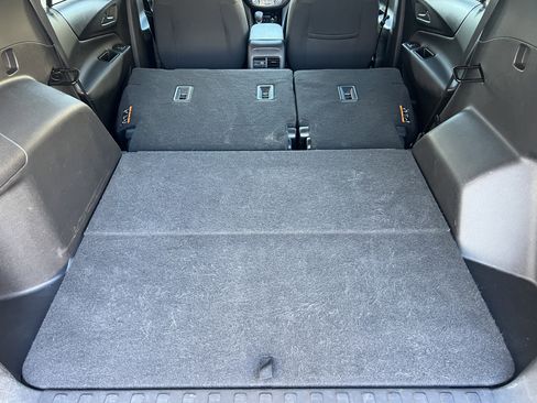 Used 2024 Chevrolet Equinox LT image 20