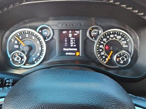 Used 2022 RAM 1500 Big Horn w/ Protection Group AWD/4WD image 10