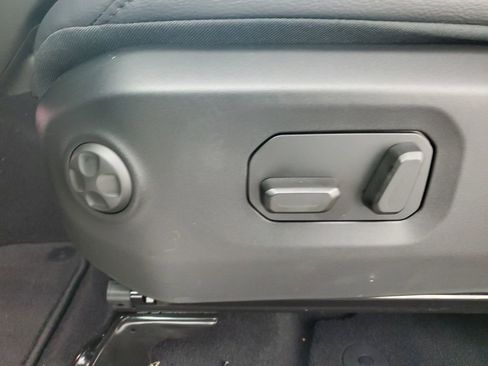 New 2025 Jeep Gladiator High Tide image 27