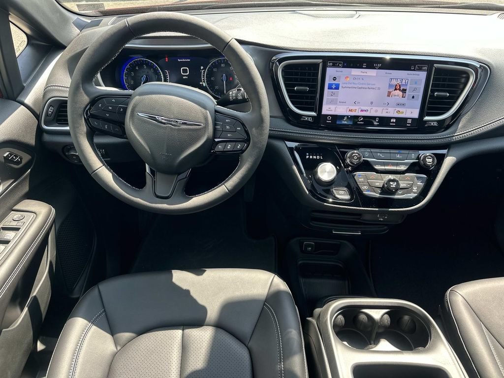 New 2026 Chrysler Pacifica Select w/ S Appearance Package FWD image 20
