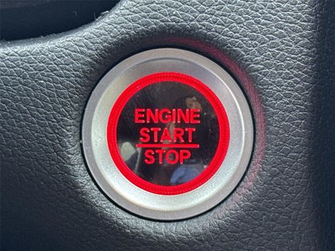 Used 2019 Honda CR-V Touring image 25