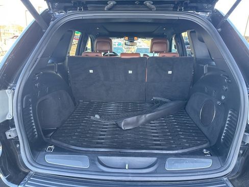 Used 2021 Jeep Grand Cherokee Overland image 8