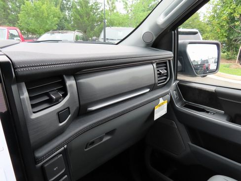 New 2025 Ford F150 Lightning Flash image 12