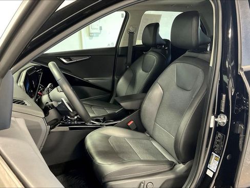 Used 2023 Kia Niro Wave image 32