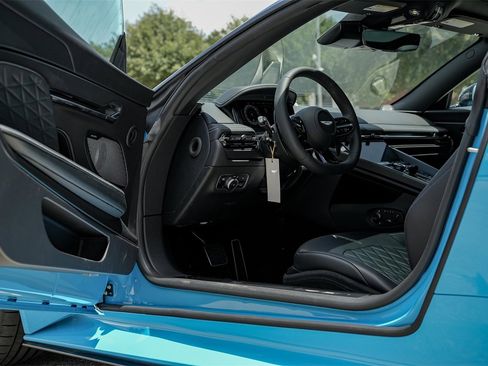 New 2025 Aston Martin DB12 Coupe image 21