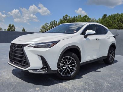 Used 2025 Lexus NX 250 FWD w/ Towing Package (2000 Lbs)