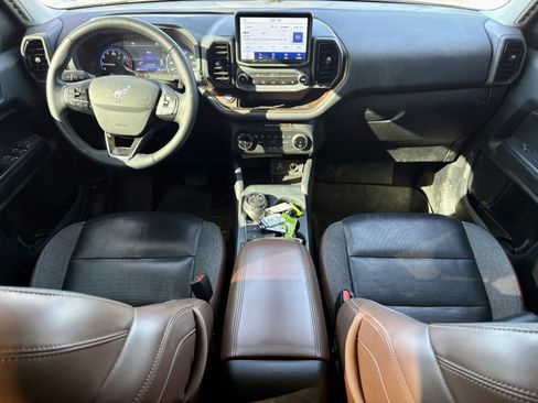 Used 2022 Ford Bronco Sport Outer Banks w/ Tech Package image 18