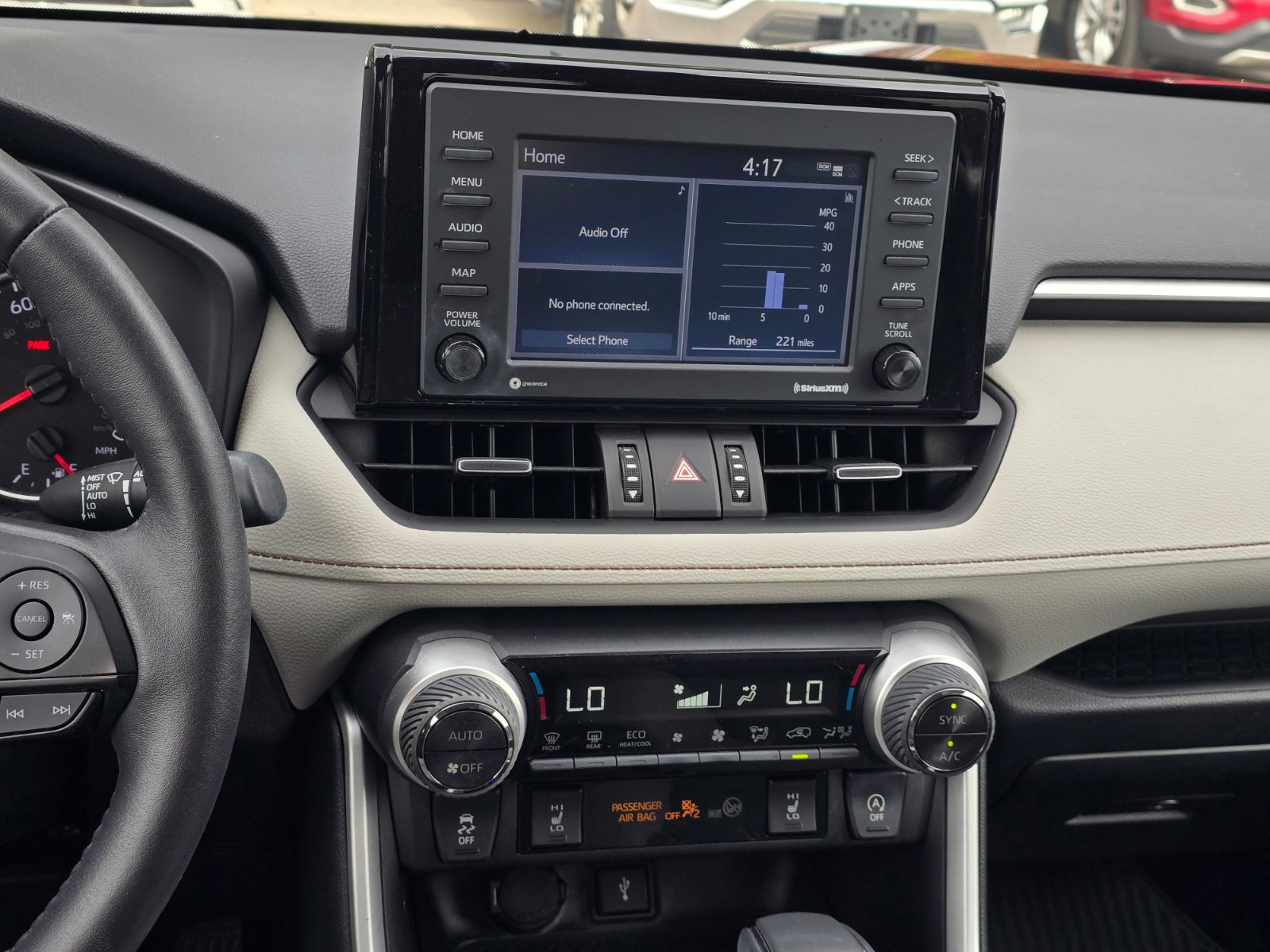 Used 2022 Toyota RAV4 XLE Premium AWD/4WD image 15