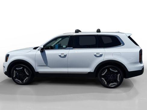 Used 2023 Kia Telluride EX AWD/4WD image 2