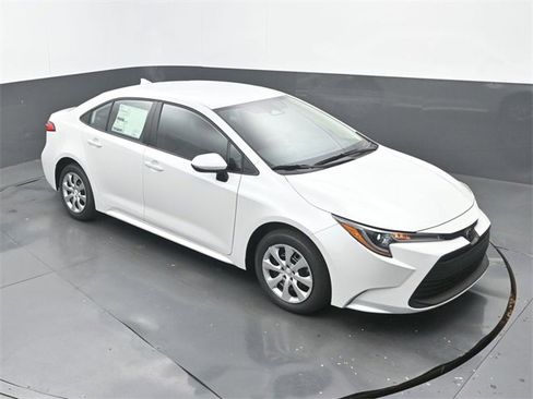 New 2026 Toyota Corolla LE image 27