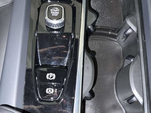Used 2024 Volvo S60 B5 Plus w/ Climate Package FWD image 22