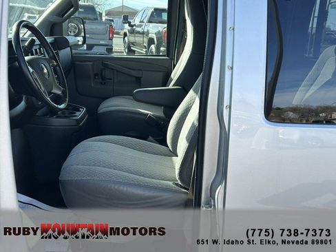 Used 2017 Chevrolet Express 2500 LS image 12
