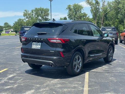 Used 2024 Ford Escape ST-Line w/ Tech Pack #1 AWD/4WD image 4