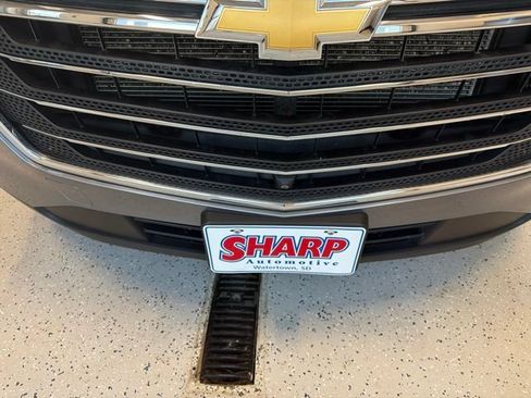 Used 2020 Chevrolet Traverse LT w/ LT Premium Package AWD/4WD image 10