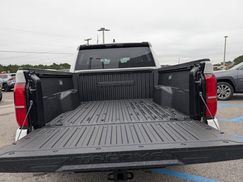 New 2026 Toyota Tacoma SR5 image 31