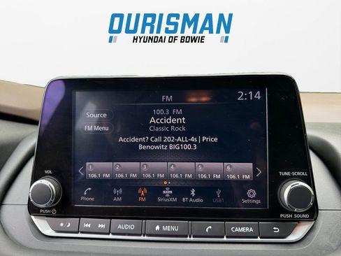 Used 2023 Nissan Rogue SV AWD/4WD image 17