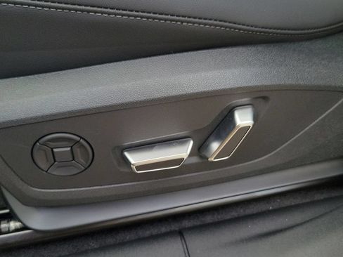 New 2026 Audi Q3 quattro 2.0T AWD/4WD image 18