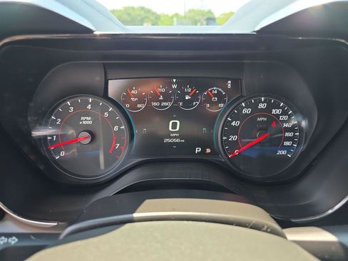 Used 2017 Chevrolet Camaro SS RWD image 11