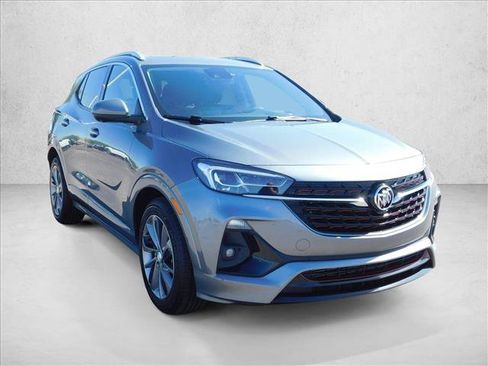 Used 2022 Buick Encore GX Essence w/ Advanced Technology Package FWD image 5