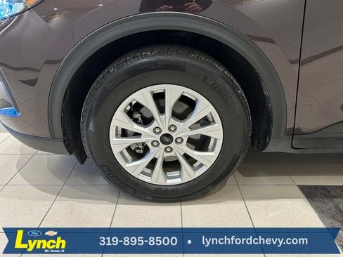 Used 2023 Ford Escape Active w/ Cold Weather Package image 27