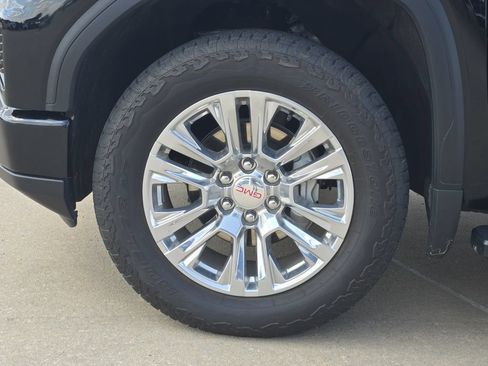 Used 2025 GMC Sierra 1500 Denali AWD/4WD image 27