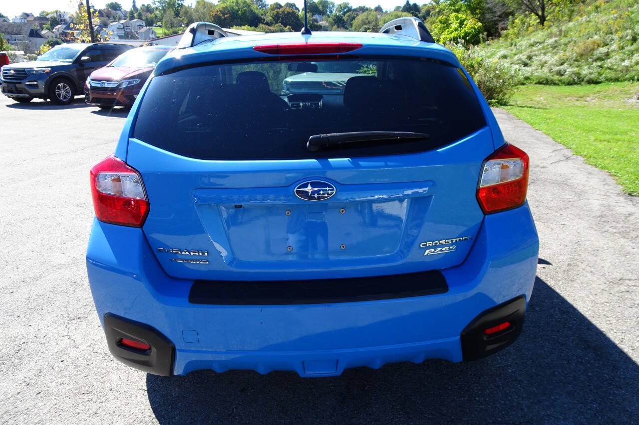 Used 2017 Subaru Crosstrek 2.0i Premium AWD/4WD image 7