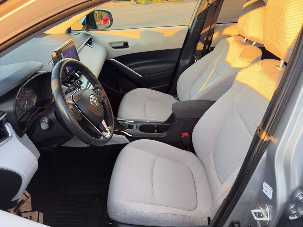 Used 2023 Toyota Corolla Cross LE AWD/4WD image 20
