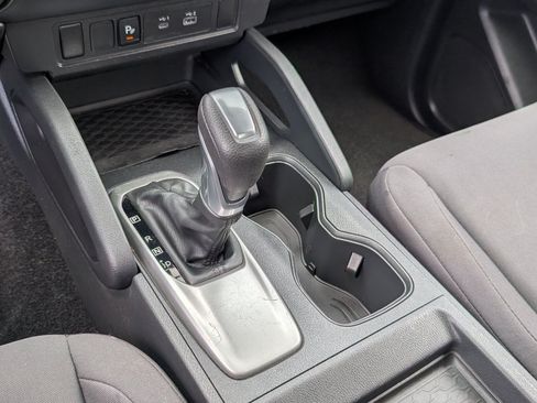 Used 2022 Nissan Frontier S w/ Technology Package RWD image 15