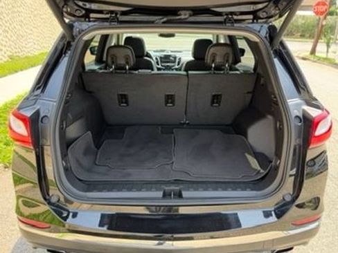Used 2018 Chevrolet Equinox Premier AWD/4WD image 9