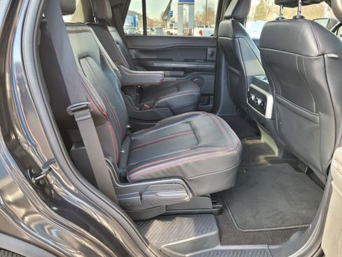 Used 2022 Ford Expedition Limited image 15