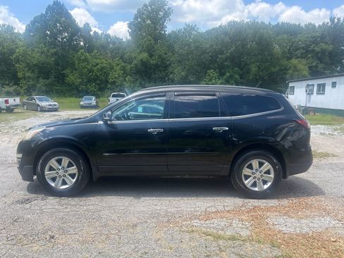 Used 2014 Chevrolet Traverse LT FWD image 5