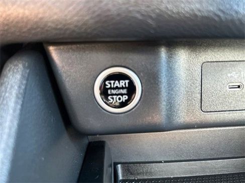 Used 2023 Nissan Rogue SV w/ SV Premium B Package image 25