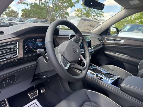 New 2026 Volkswagen Atlas SEL Premium R-Line image 11