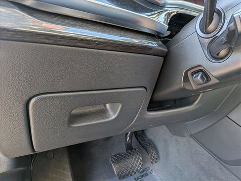 Used 2022 Audi Q8 Premium Plus image 16