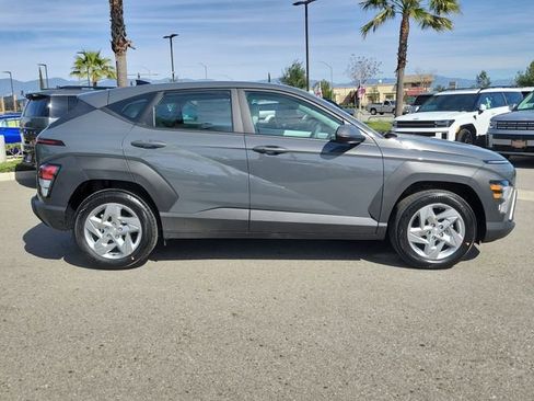 New 2026 Hyundai Kona SE image 24