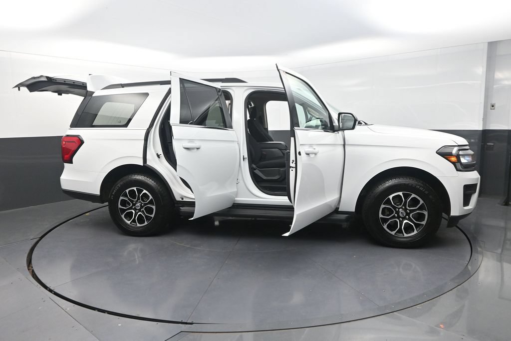 Used 2022 Ford Expedition XL AWD/4WD image 38