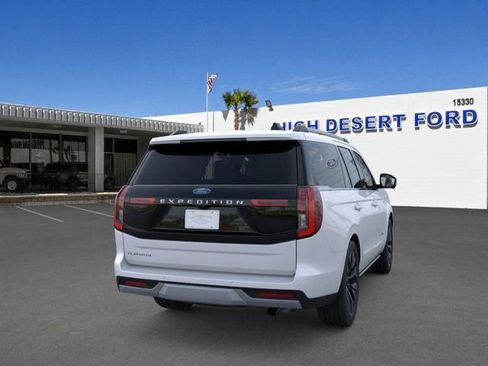 New 2025 Ford Expedition Platinum w/ Driver's Package image 8