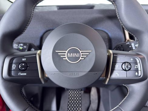 Certified 2025 MINI Cooper Countryman S AWD/4WD image 12