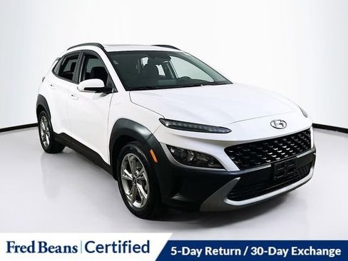 Certified 2023 Hyundai Kona SEL w/ Convenience Package image 1