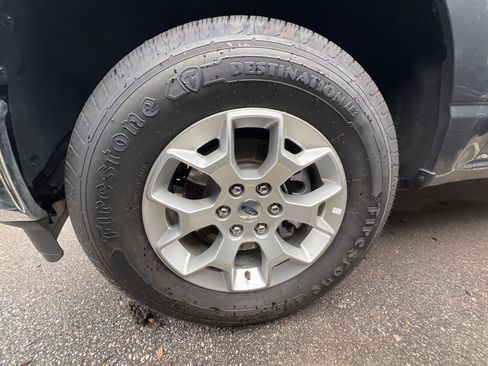 Used 2023 Ford F150 XLT image 41